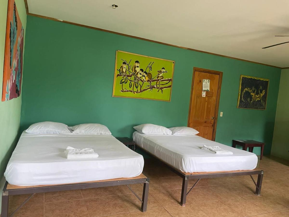 Be My Guest Cabinas Puerto Viejo de Talamanca Dış mekan fotoğraf